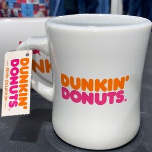 New Dunkin’ Donuts 🍩 Coffee Mug, Retro Collection